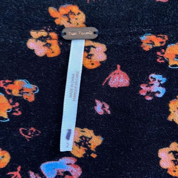 Free People L’amour Floral Printed Black Combo Romper Size 2 - Picture 4 of 6